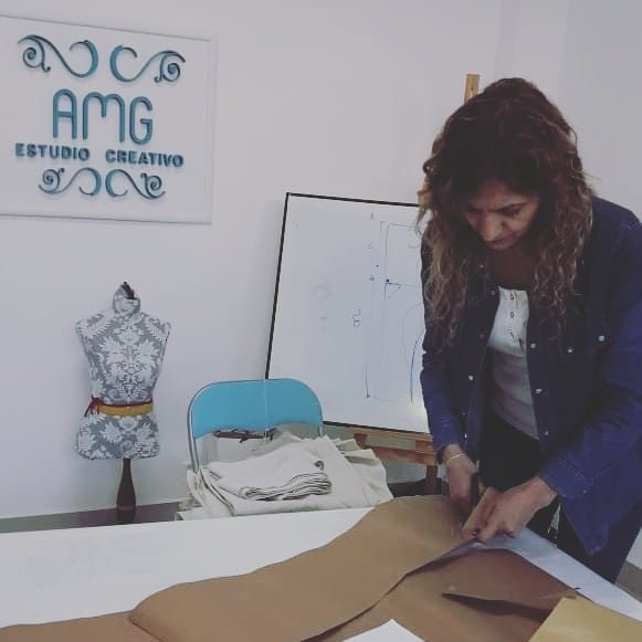 Alumna concentrada 🧐